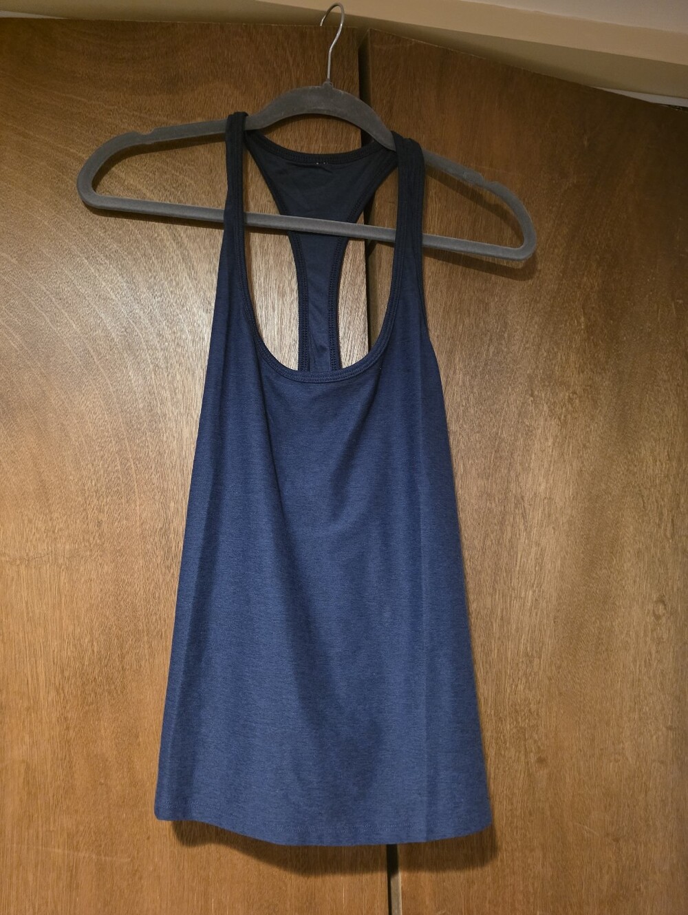 Fabletic Tank Top Bundle - Picture 4 of 5